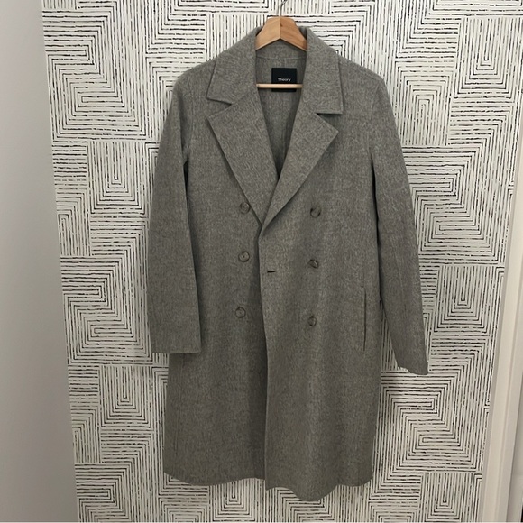 Double-breasted wool/cashmere coat - Picture 2 of 7